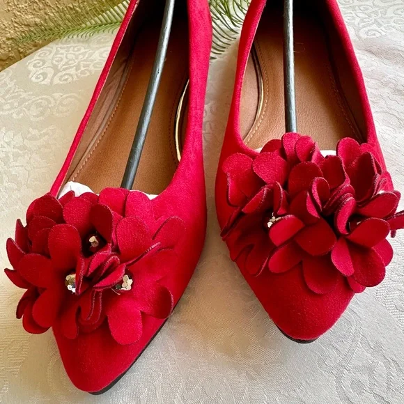 “Ollio” red faux suede flats - Picture 3 of 8